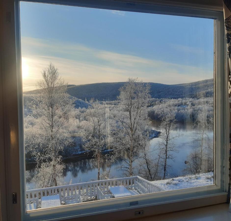 Hotel Utsjoki Kültér fotó