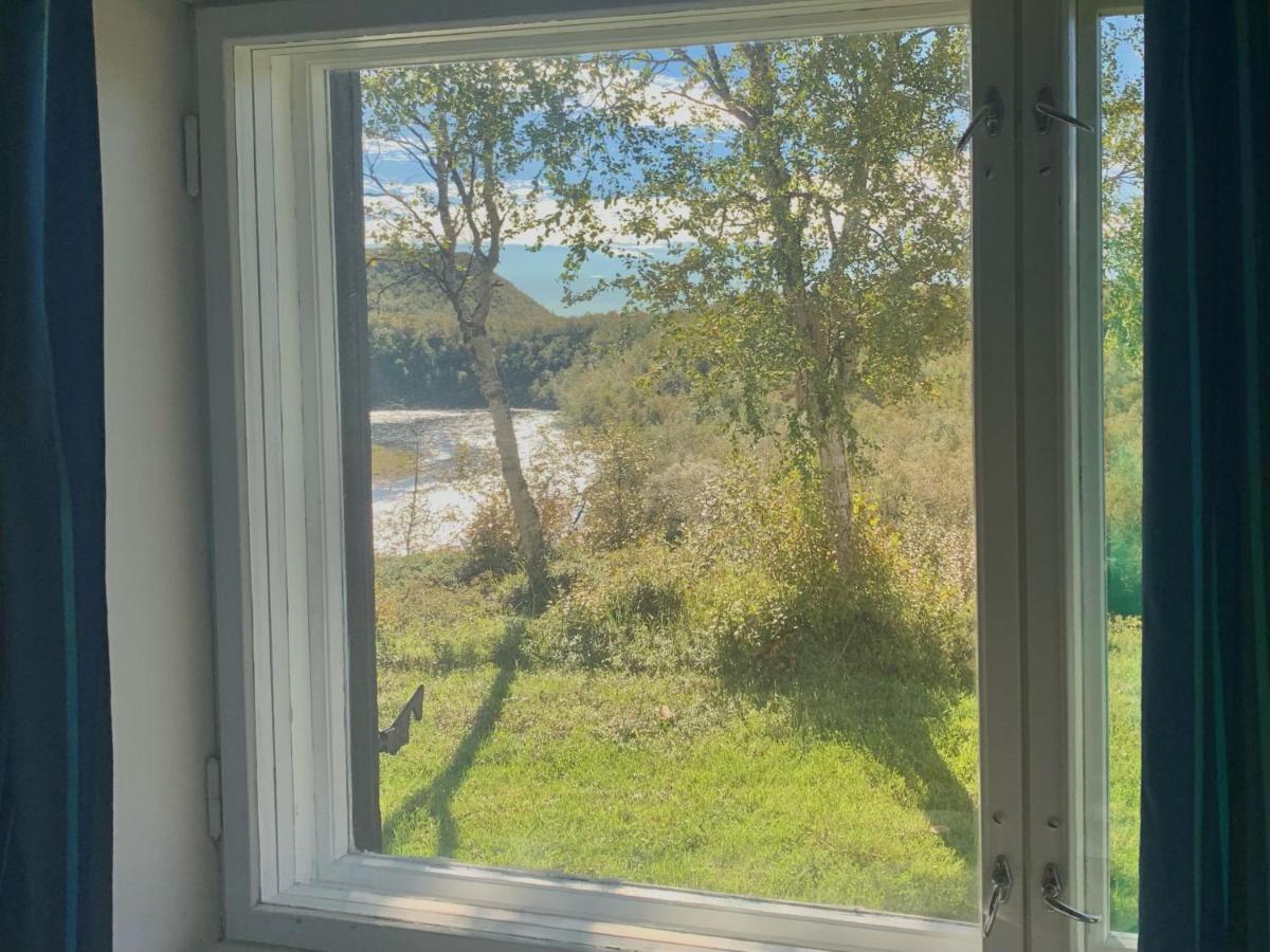 Hotel Utsjoki Kültér fotó