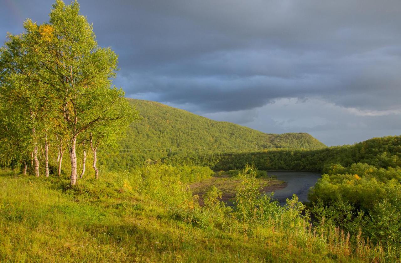 Hotel Utsjoki Kültér fotó